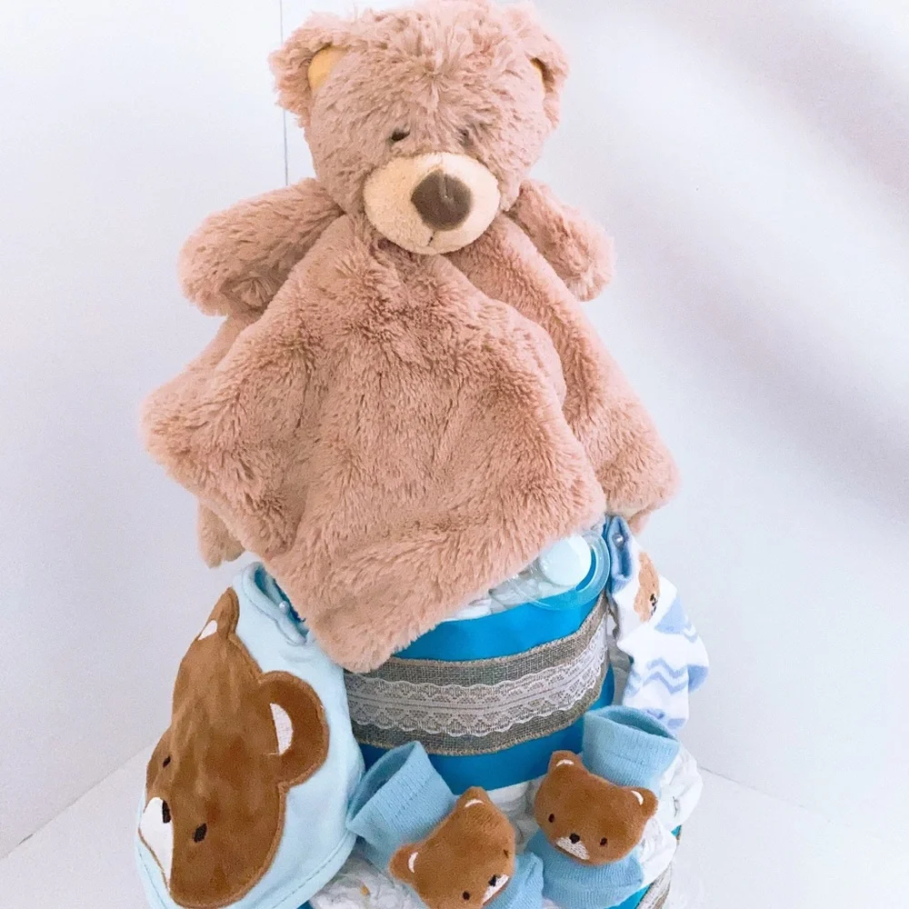 Teddy Bear Diaper Cake